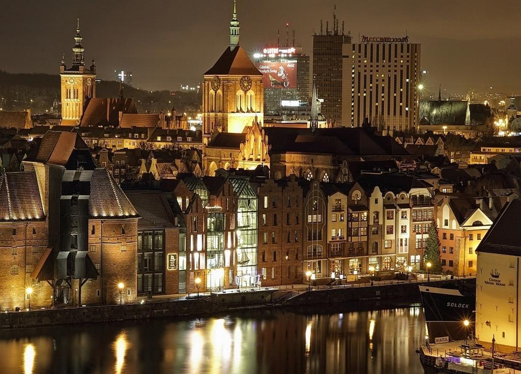 Podewils Old Town Gdansk Exterior photo
