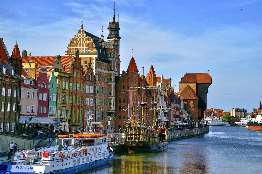 Podewils Old Town Gdansk Exterior photo